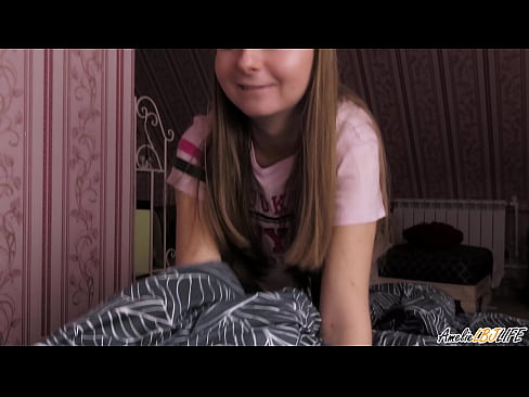❤️ Blondie duboko siše svoju drugu prijateljicu i dobiva spermu u usta ❤️ Porno vk kod nas bs.porno-filmy.ru ❤